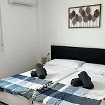 Cozy Bright Apartment In Malaga